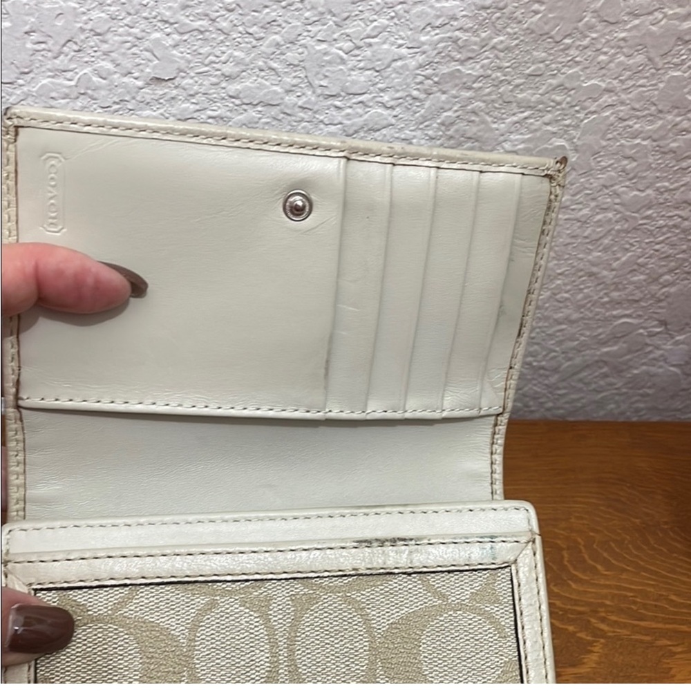 Coach Beige and Pink Monogram mid size Wallet - Picture 4 of 6